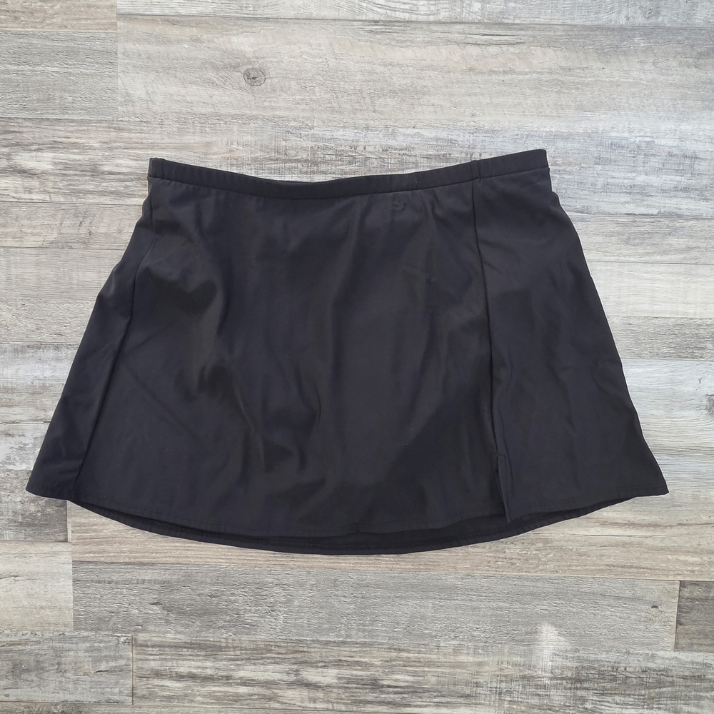Chic Black Women's Swim Skirt